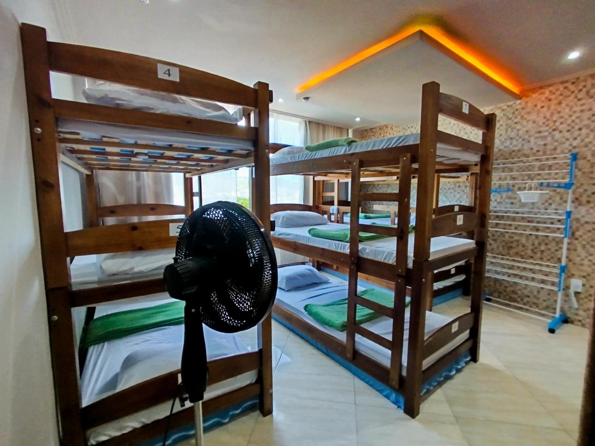 Hostel Casa Da Pedra أرايال دو كابو المظهر الخارجي الصورة